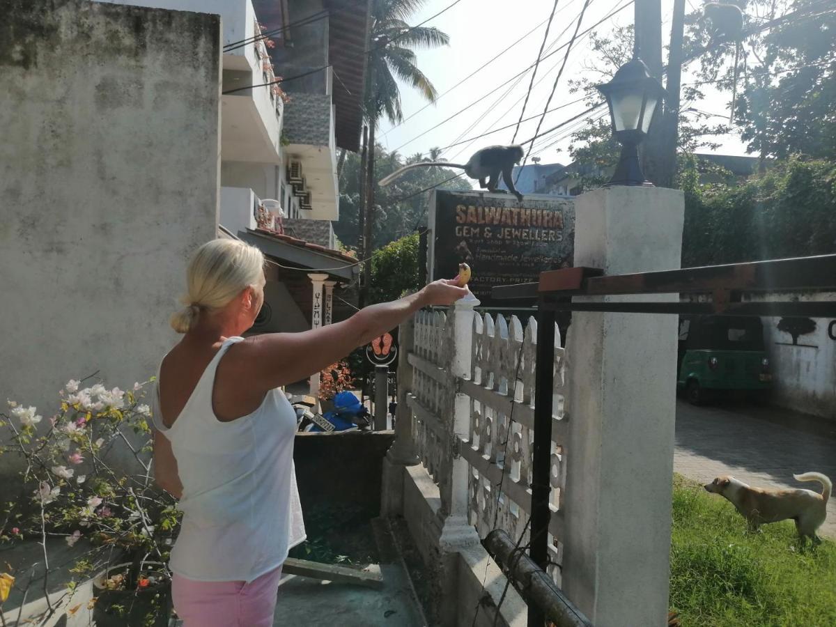 Rainbowswell Beach Resort Unawatuna Exterior foto